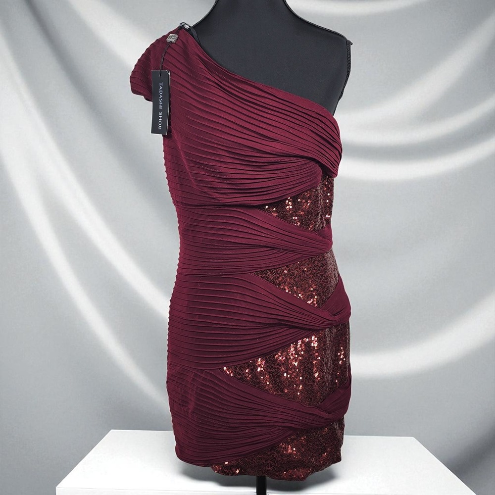 Tadashi Shoji Sequin Dress Woman Medium Wine Red One Shoulder Pleated‎ Draped